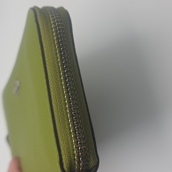 Coach Green Pebbled Leather Wallet - Picture 9 of 15